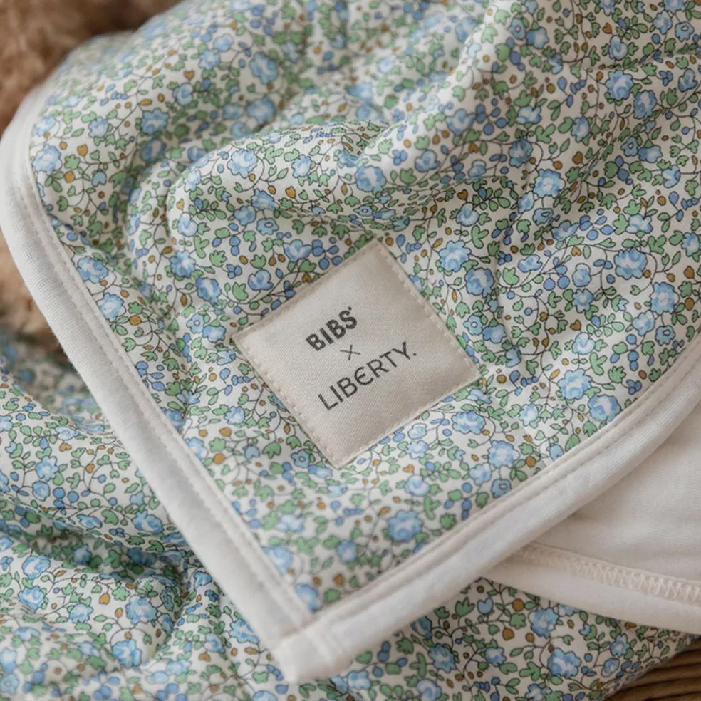 BIBS x Liberty Quiltad Filt Eloise - Ivory