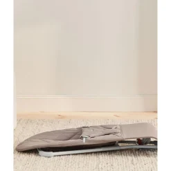 Bliss Petal Quilt Babysitter Sand Grey