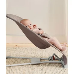 Bliss Petal Quilt Babysitter Sand Grey