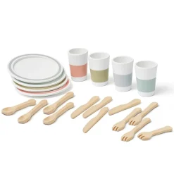 20 delar Kids Bistro Dinnerware Lekset