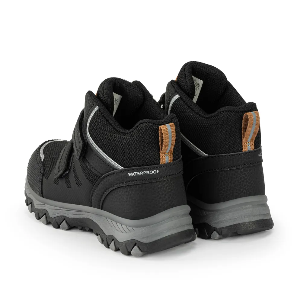 Lofoten Vattentät Sneakers Black