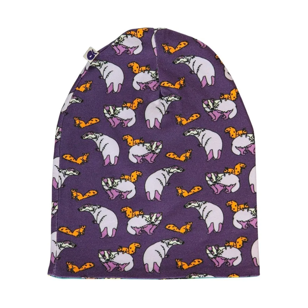 Reversible beanie with badger, fox and Fall leaves Loganberry