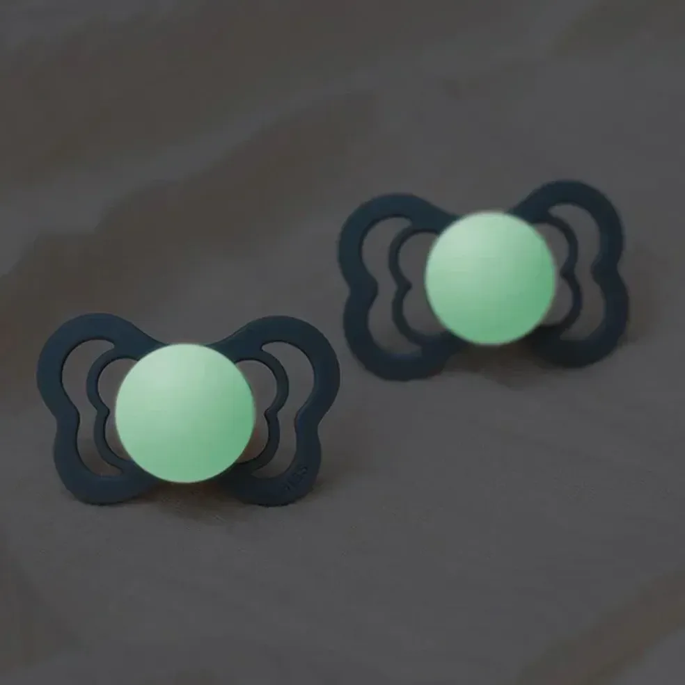 Supreme Glow 2-pack Symmetriska Silikonnappar Sage Cloud