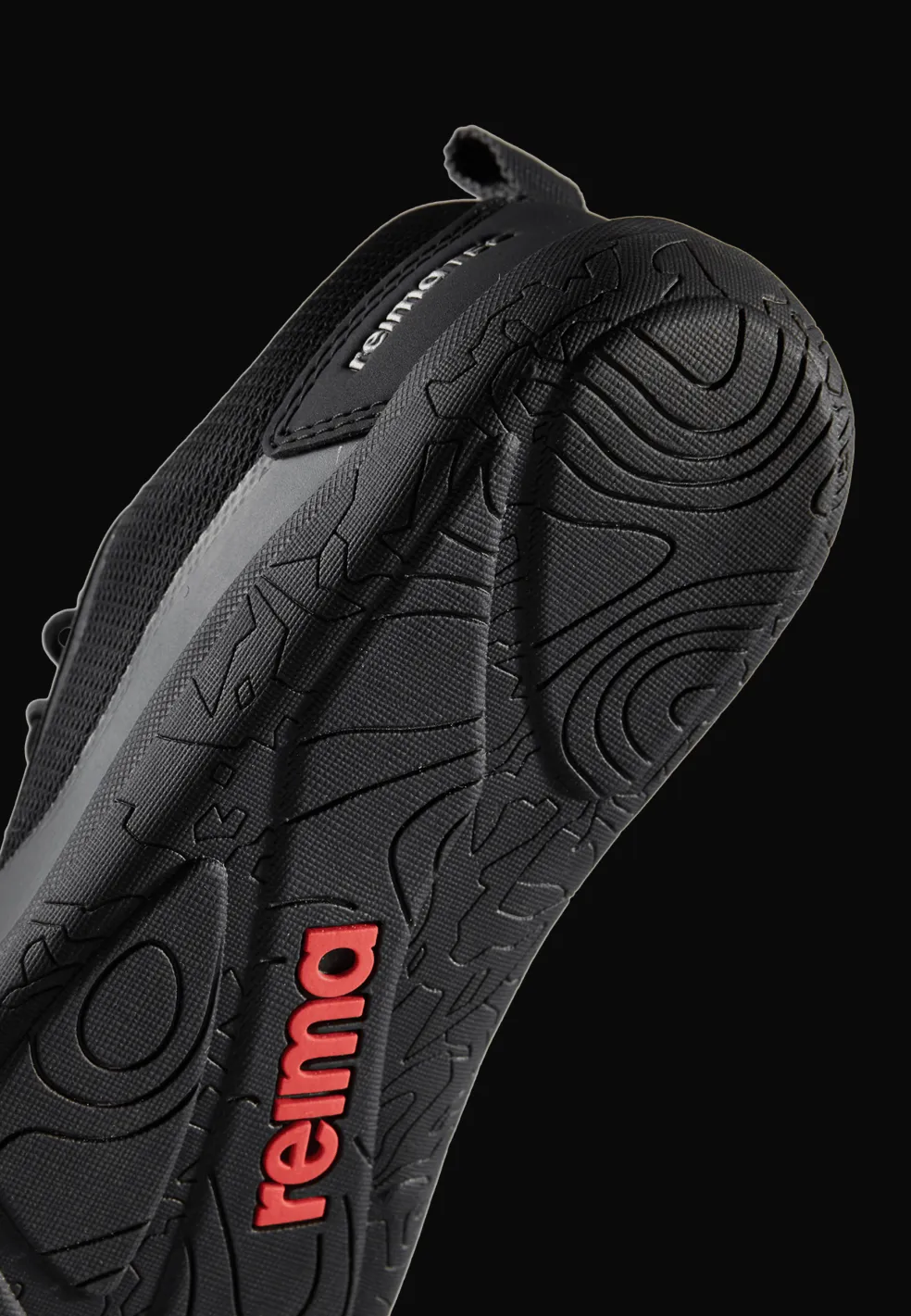Tallustelu Reimatec Barfotaskor Black
