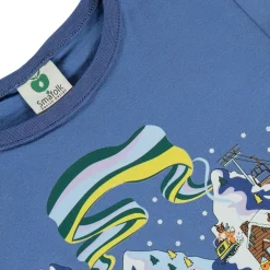 T-shirt i Federal Blue med vinterlandskapsdesign